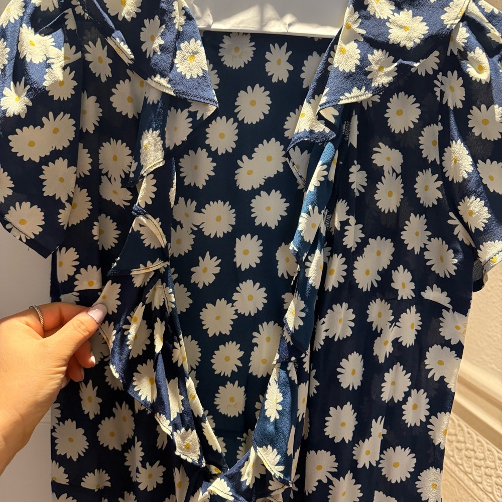 ✨ Relisation Par Valentina Short Sleeve Wrap Dress ✨ - Picture 5 of 6